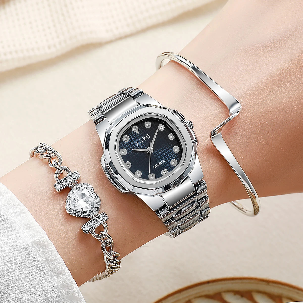 Harmony Set - Women's Watch & Heart Bracelet Combo