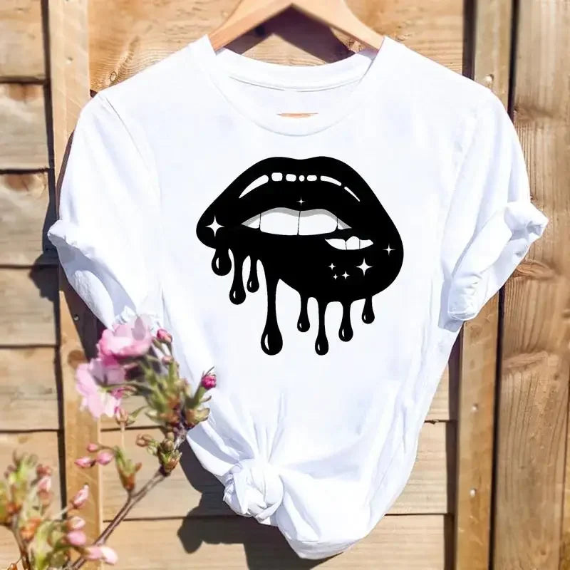 Women Leopard Love Heart Print T-shirts Fashion Graphic T Top Short Sleeve 90s Cute Spring Summer Shirt Female Tee T-Shirt