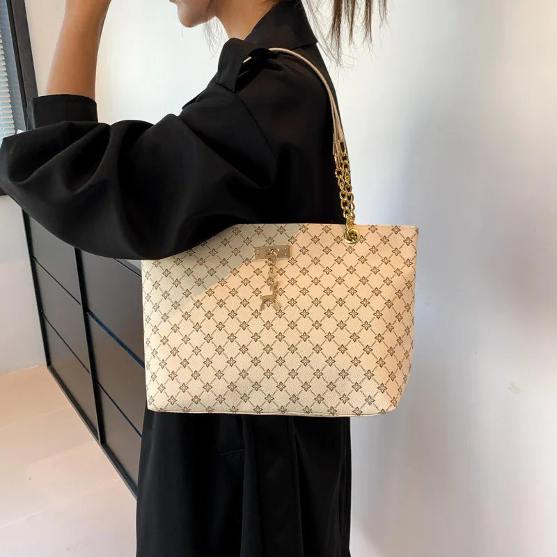 Soft Leather Tote Bag - Large Capacity Shoulder Bag