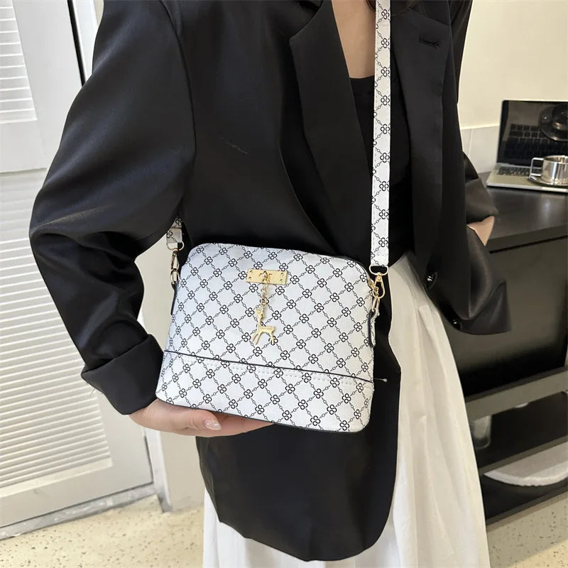 PU Leather Crossbody Bag - Deer Pendant Shell Shape