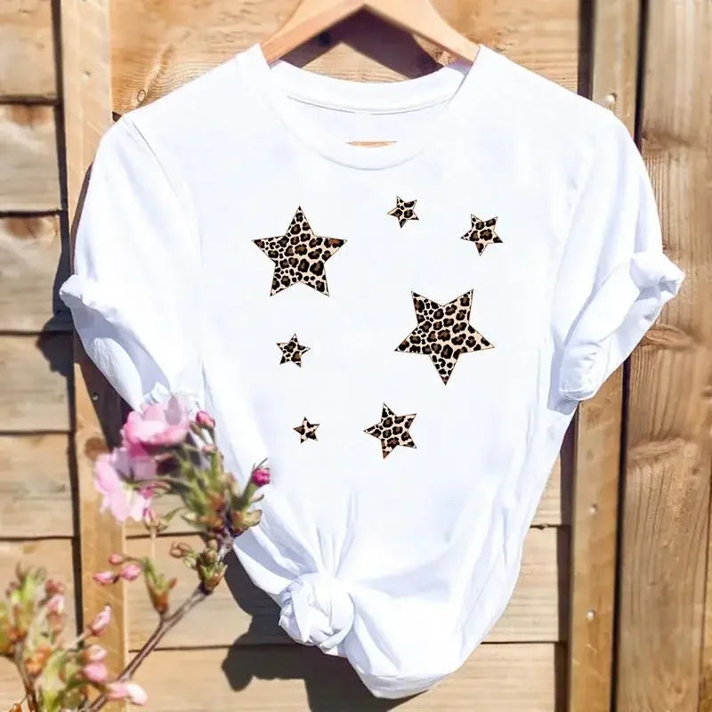 Women Leopard Love Heart Print T-shirts Fashion Graphic T Top Short Sleeve 90s Cute Spring Summer Shirt Female Tee T-Shirt